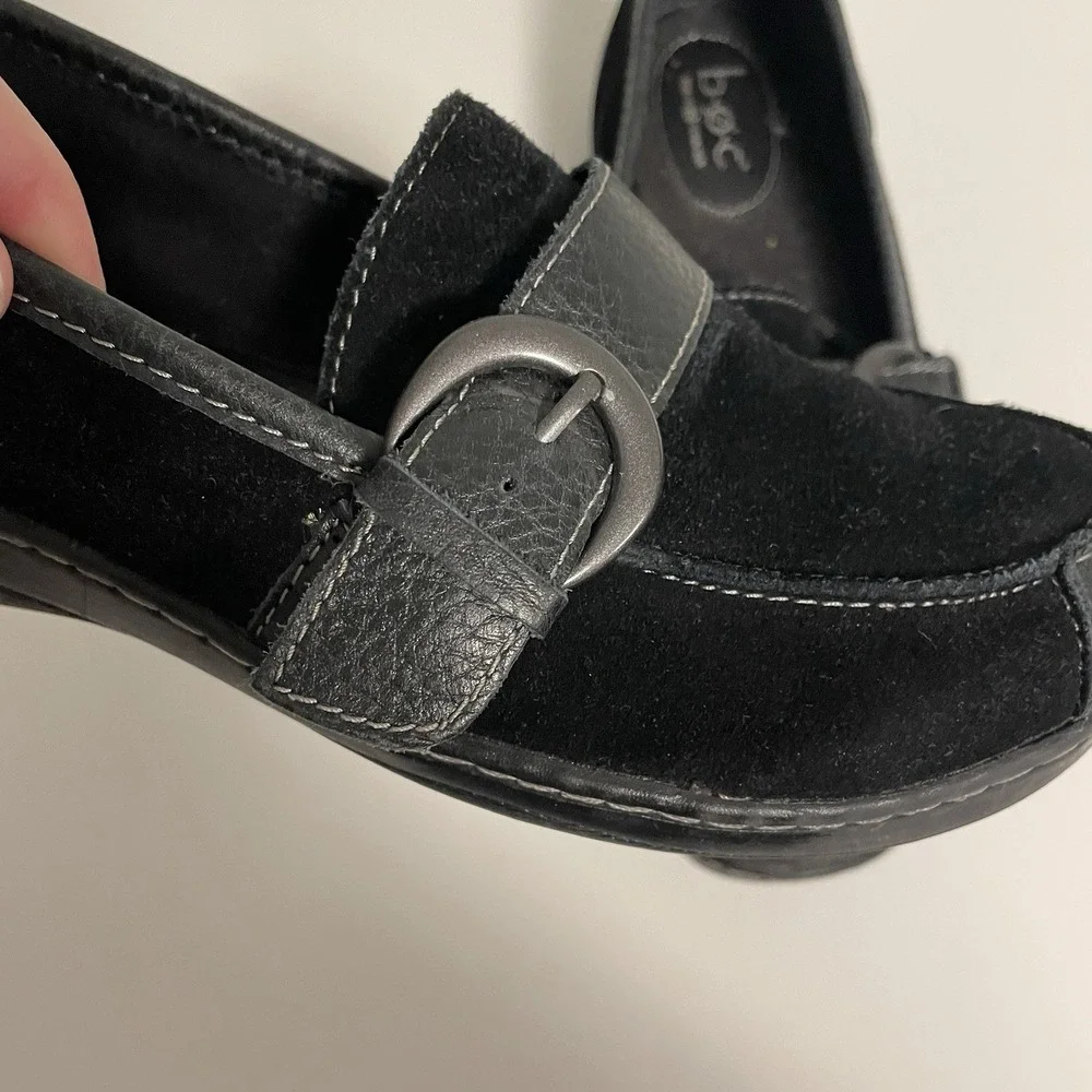 Born‎ b.o.c Womens Erna Loafers Size 7M Black Suede Slip On Flat Shoes Buckles